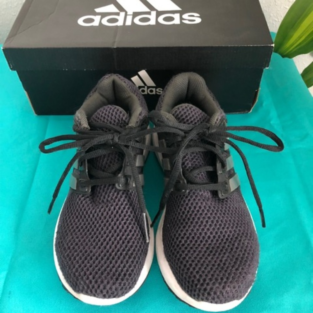 Adidas Energy Cloud